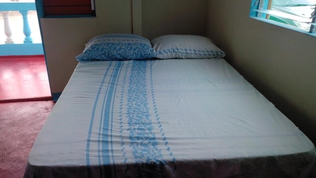 Waikiki Guest House Пляж Сокровищ Номер фото
